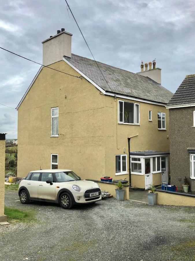 Clydfan Apartment Holyhead Luaran gambar